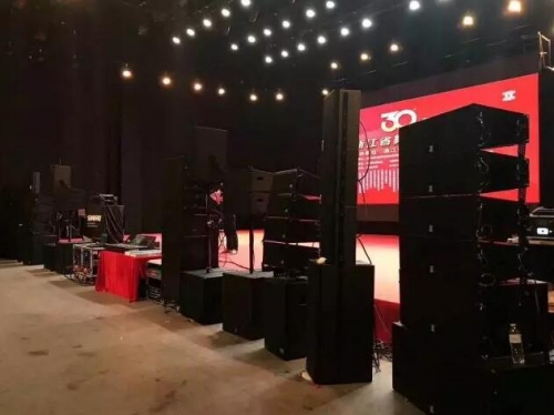 尺寸以12吋或10吋为宜