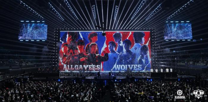 重庆狼队力克成都AG超玩会斩获队史第十冠 小胖